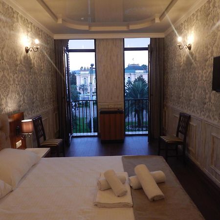Melini Boutique Hotel Batumi Exterior foto